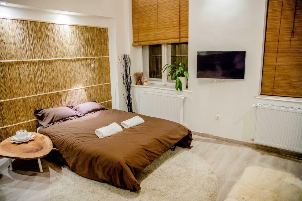 Suites 13 Будапеща Екстериор снимка