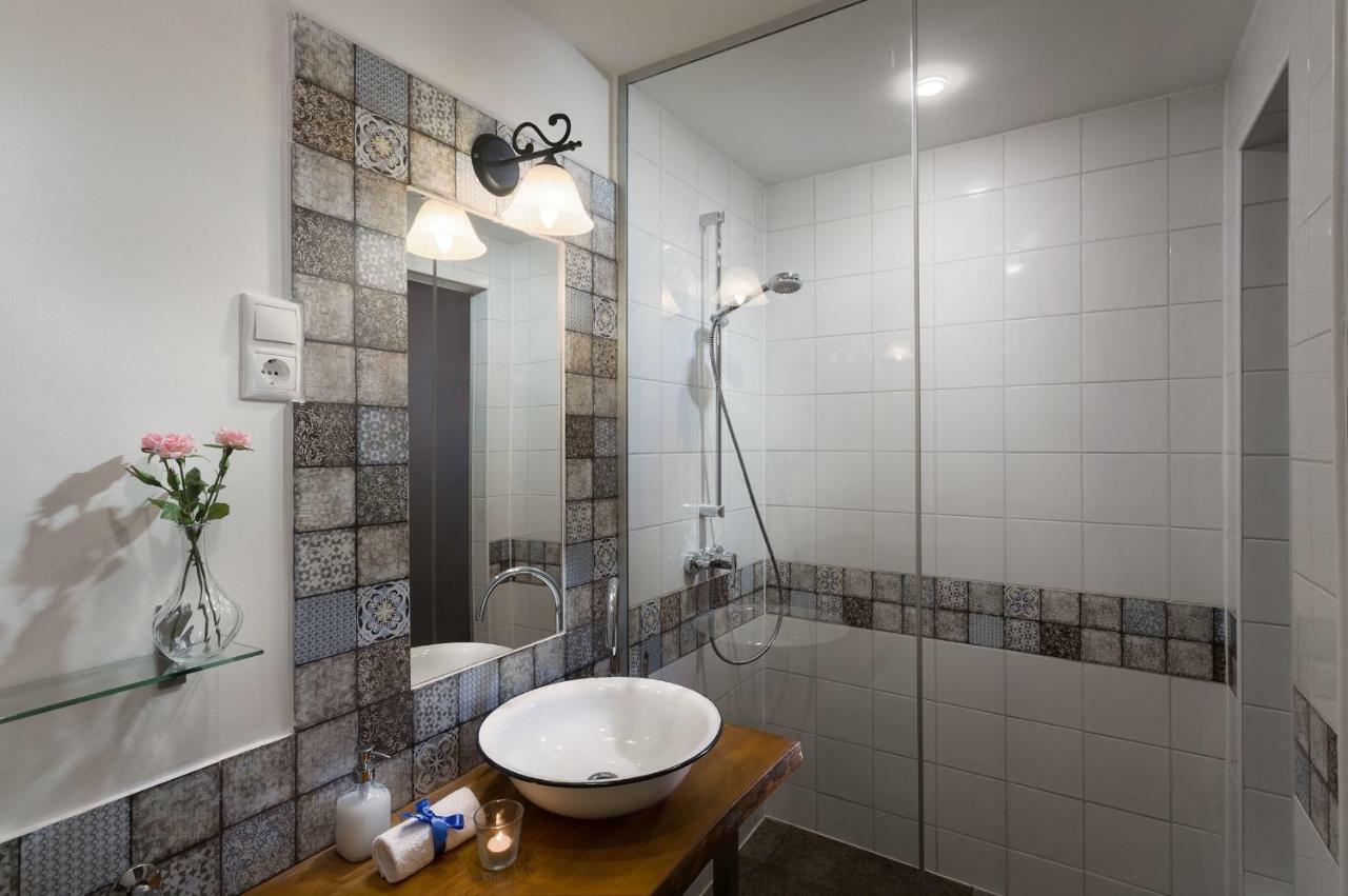 Suites 13 Будапеща Екстериор снимка